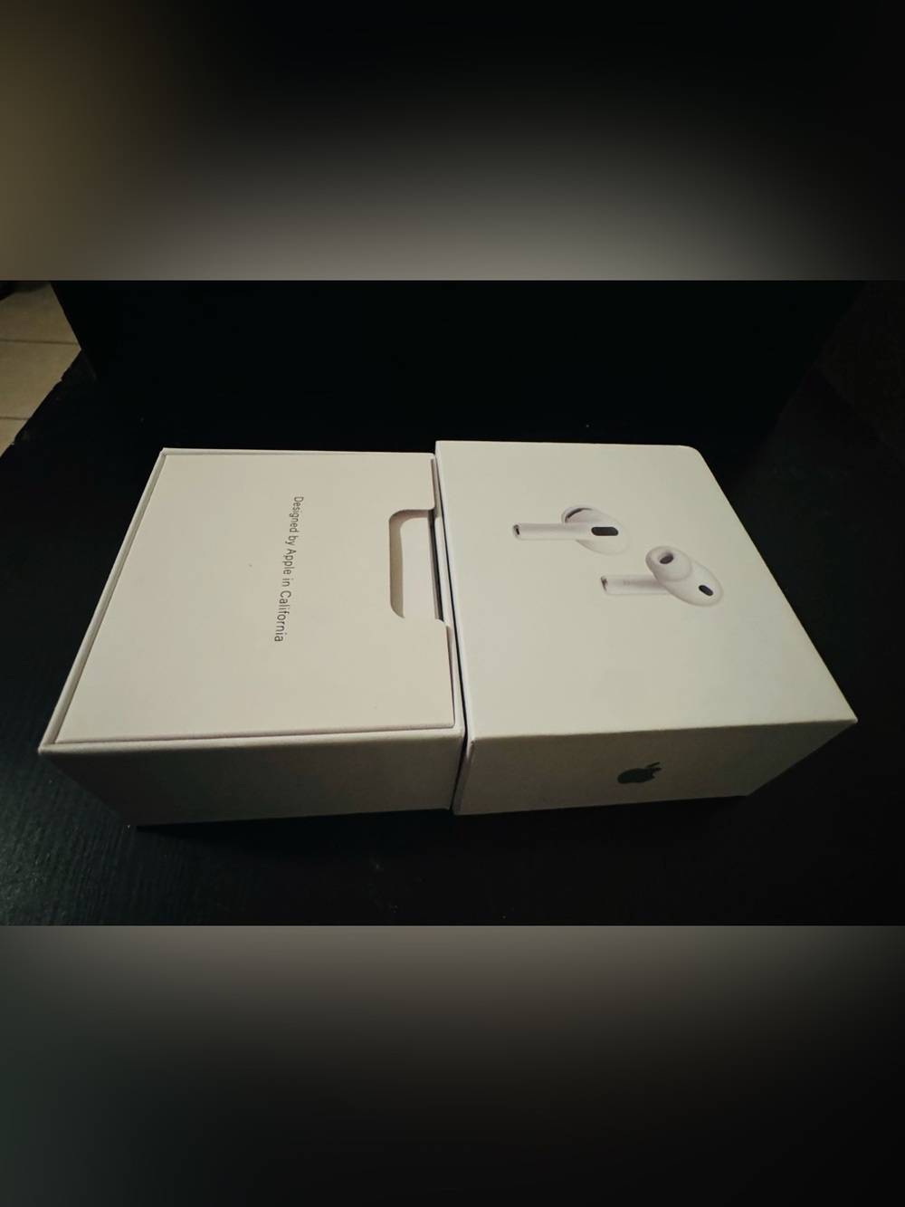 AirPods Pro 3rd Generation (Box & Pamphlet only) - Picture 4 of 5